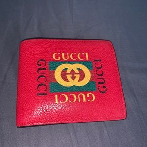 Real Red Leather Bi-Fold Gucci Wallet